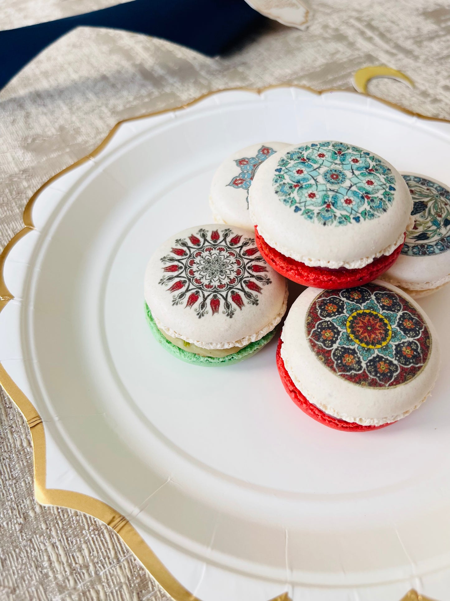 Ramadan Macarons - Box of 9