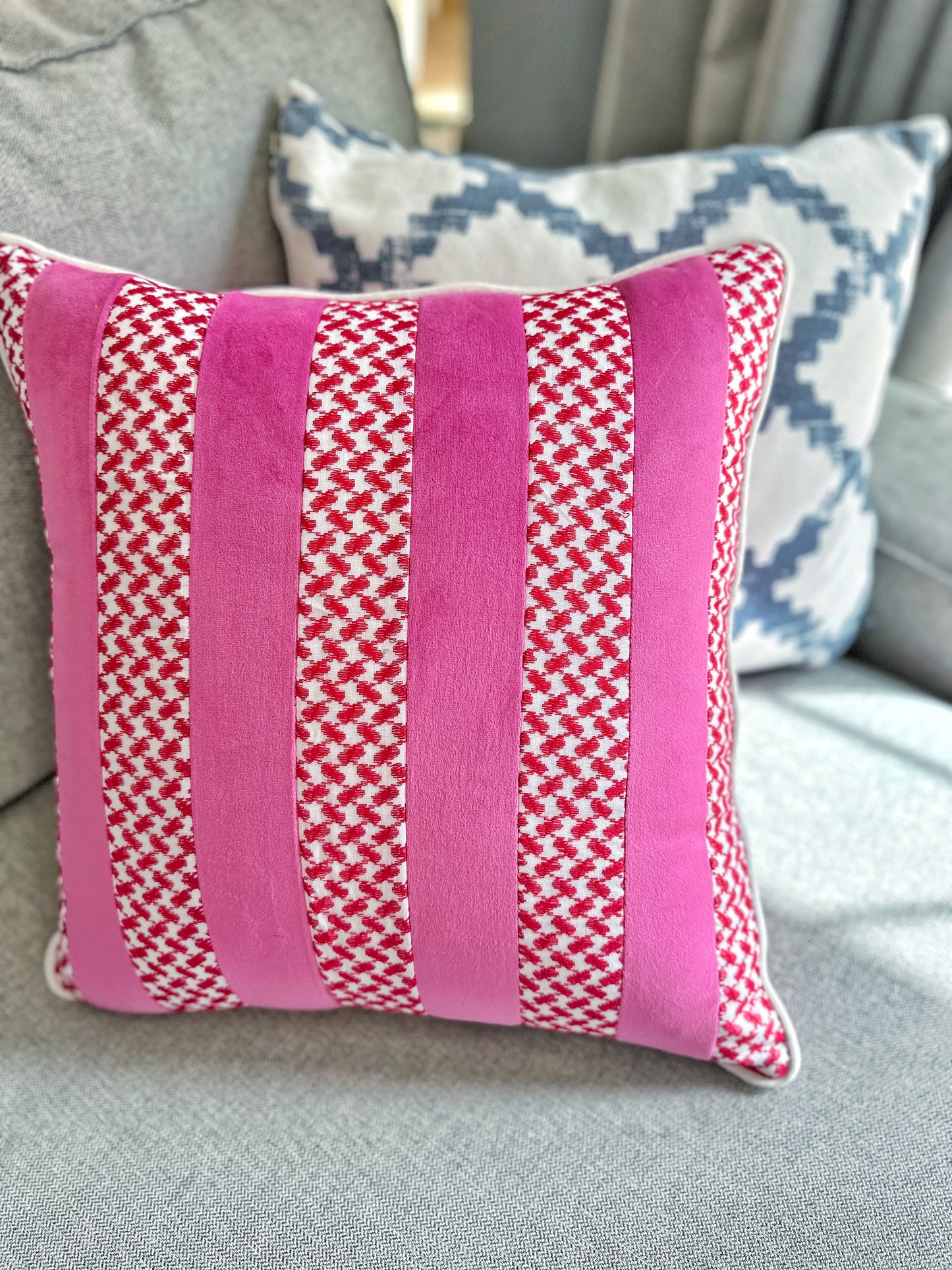Yashmagh cushion