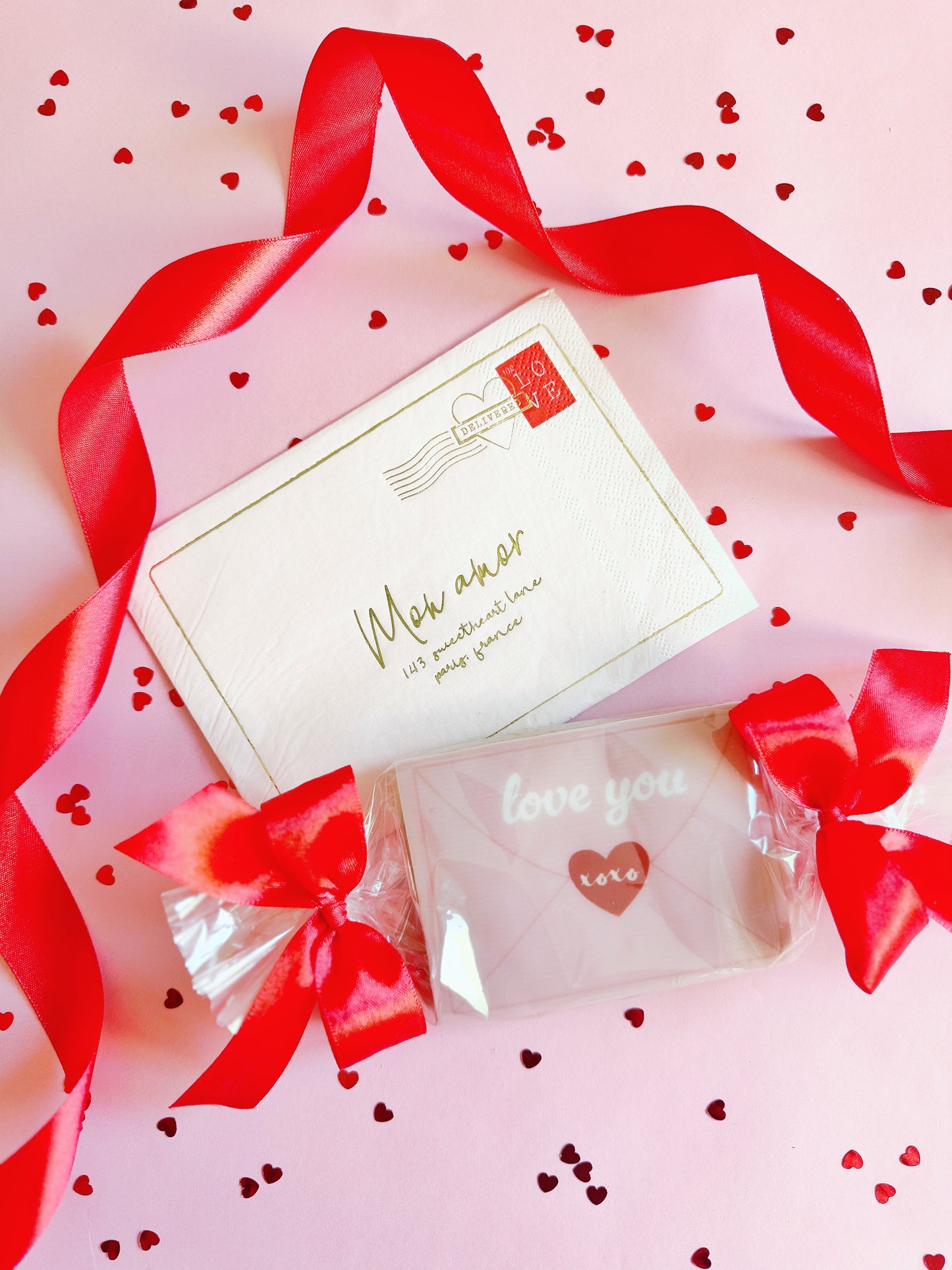 Love You Envelope Cookie - 10.5 x 8cm