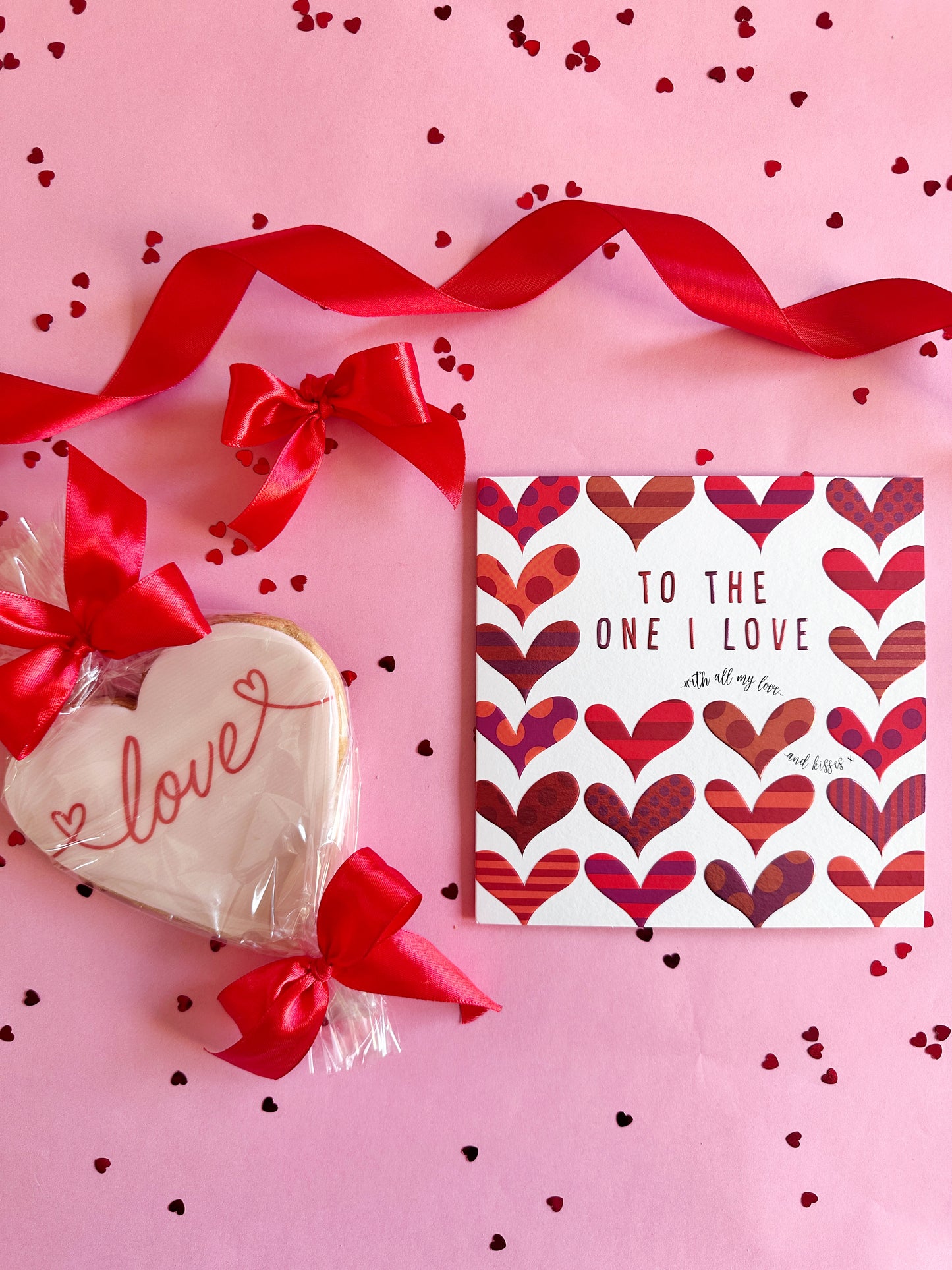 Love Heart Cookie - 10cm x 10cm