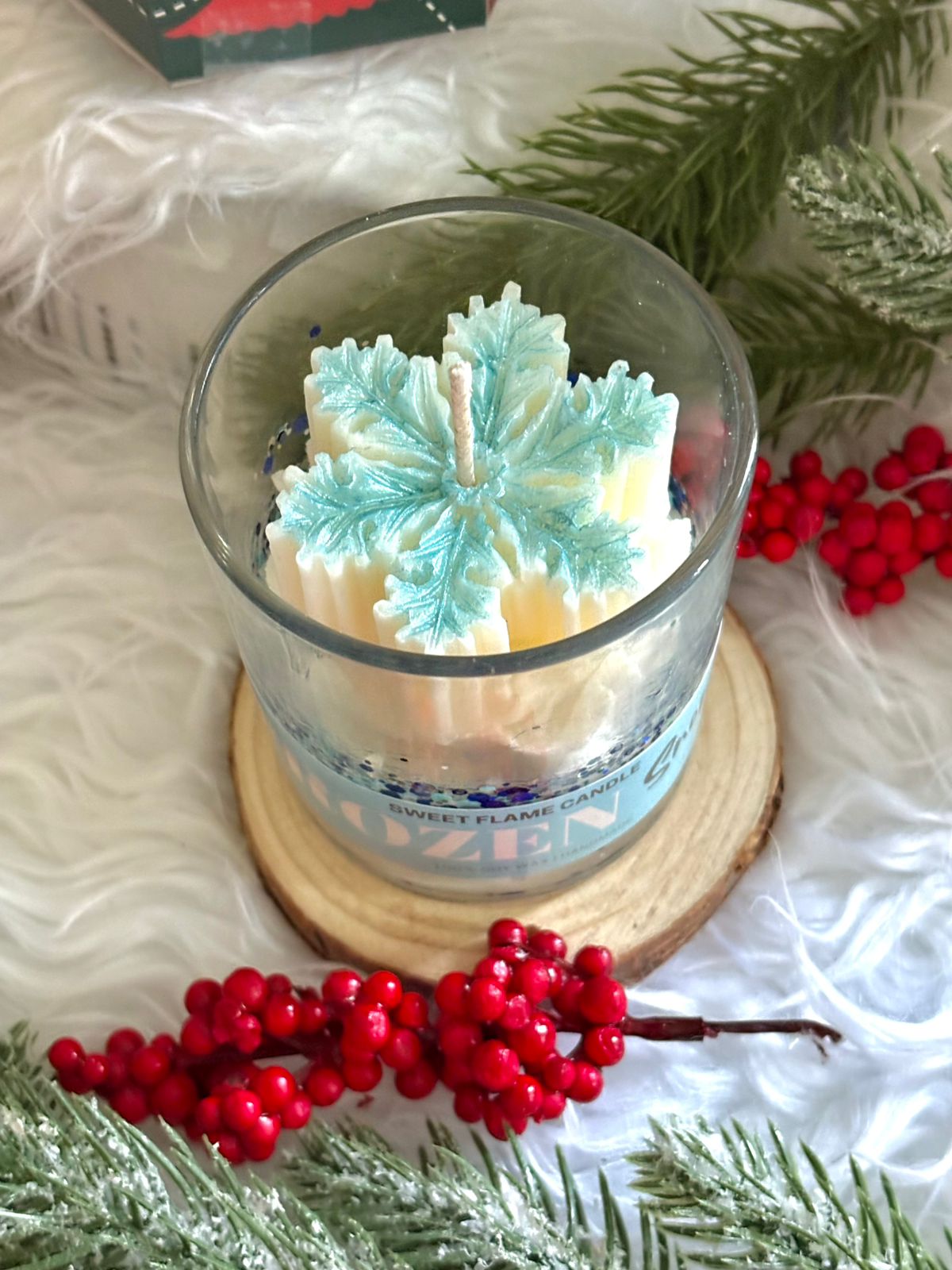 Frozen Christmas Candle Jar - 220ml