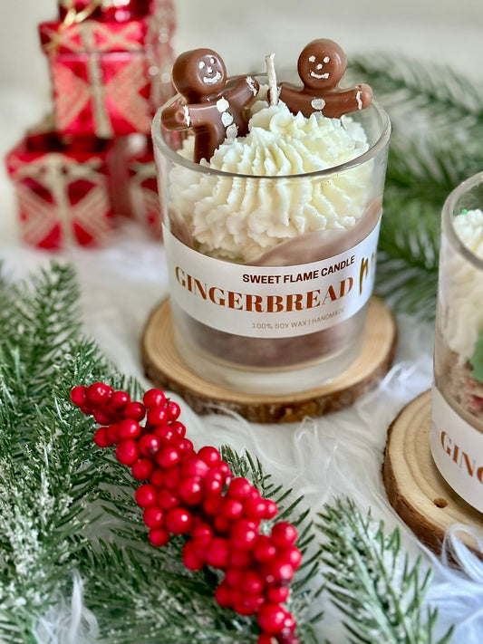 Festive Gingerbread Candle Jar - 220ml