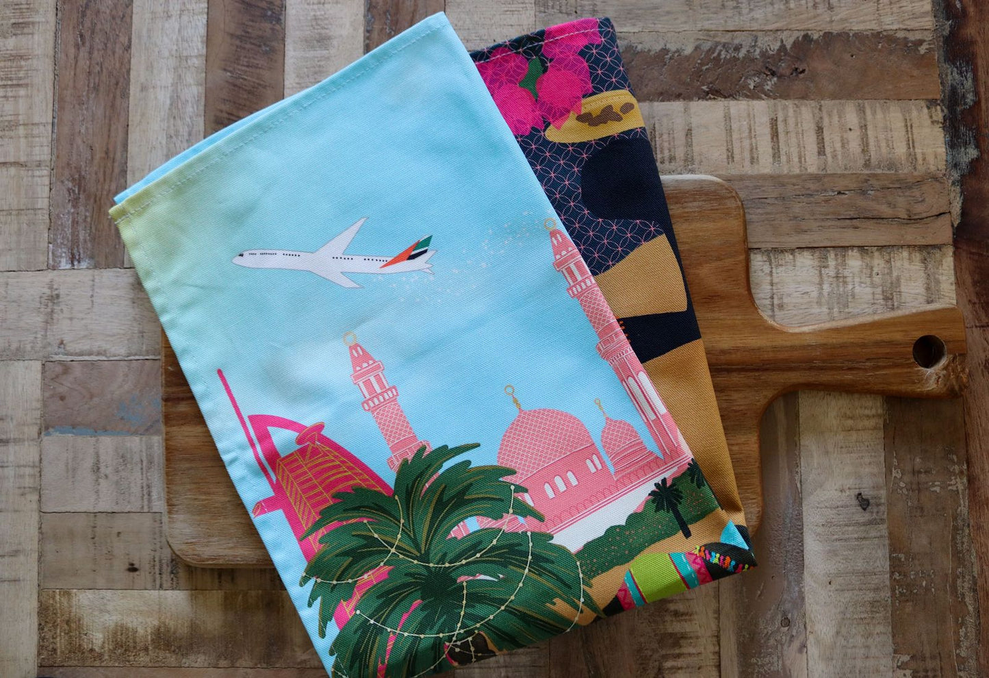 Luxury 100% Cotton Tea Towel - Dubai Emirati Edition